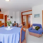 Apartments Milena - Beachside Stay In Poljana With Parking Apartmán *